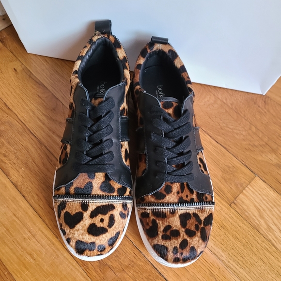 Botkier Harvey Sneaker - Picture 6 of 13